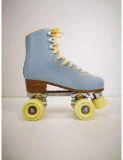 PATINS A ROULETTE IMPALA SKY BLUE TAILLE : 38